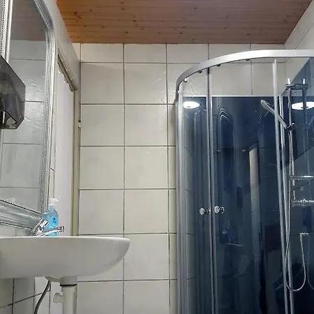Apartment Gaestezimmer I Neo1 Staufenberg (Lower-Saxony)