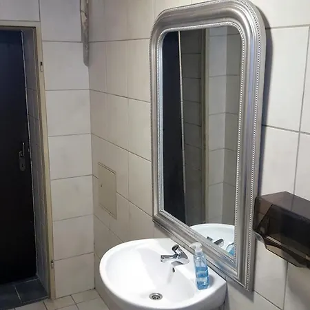 Gaestezimmer I Neo1 Staufenberg (Lower-Saxony)